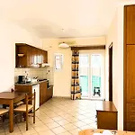 Celestine Apartment, Arillas, Korfu Apartamento *