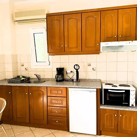 شقة Celestine Apartment, Arillas, Korfu *