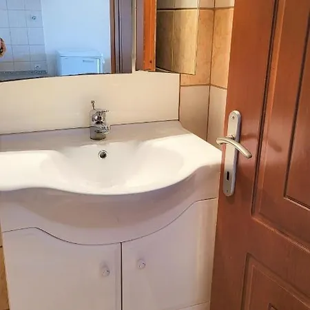 Celestine Apartment, Arillas, Korfu ארילס