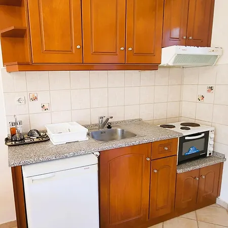 Celestine Apartment, Arillas, Korfu ארילס