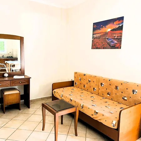 Daire Celestine Apartment, Arillas, Korfu *